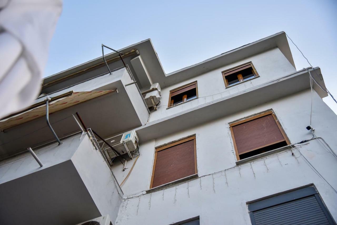 Hotel Sofra Gjirokastër Buitenkant foto